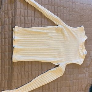 Long sleeve cream top